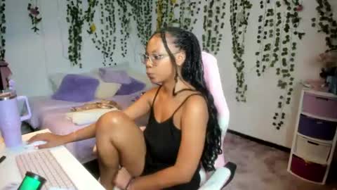 Violeta online show from June 17, 2026, 6:42 pm