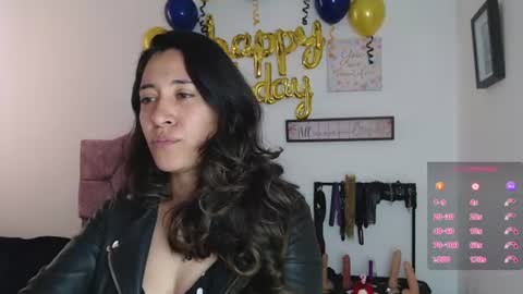 violeta_scott_ online show from June 30, 2026, 2:40 pm
