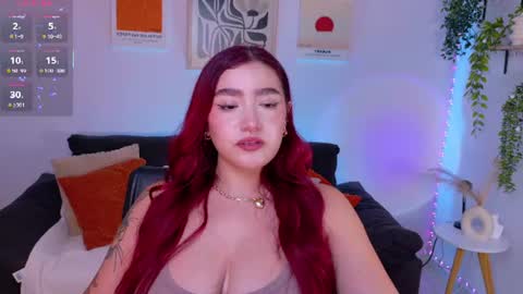 Violett Castel online show from July 12, 2026, 12:01 am