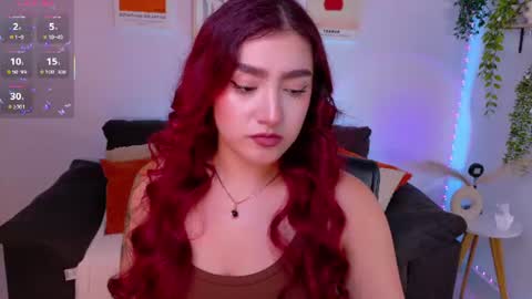 Violett Castel online show from July 23, 2026, 12:24 am