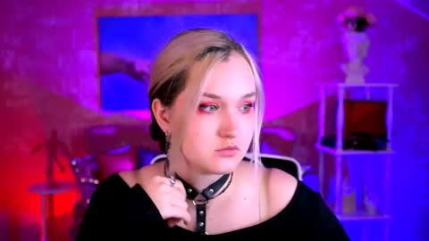 Violett online show from May 29, 2026, 8:23 am