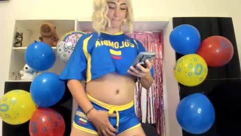 Snapshot of wanderlust_xxx chatting on July 7, 2026, 8:24 pm Sarah Catalina Amado. Wanderlust online show from July 7, 2026, 8:24 pm