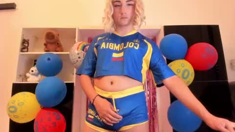 Snapshot of wanderlust_xxx chatting on July 8, 2026, 6:56 pm Sarah Catalina Amado. Wanderlust online show from July 8, 2026, 6:56 pm