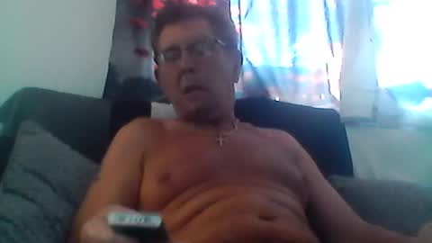 Snapshot of wanker1565 chatting on July 18, 2026, 11:14 am wanker1565 online show from July 18, 2026, 11:14 am