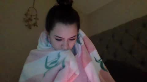 wasiancutie online show from July 21, 2026, 9:39 pm
