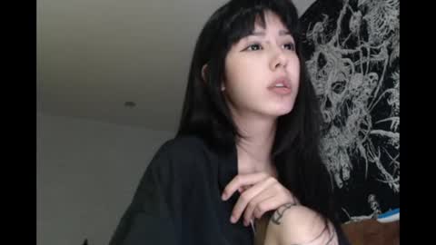Mina online show from June 22, 2026, 7:11 pm