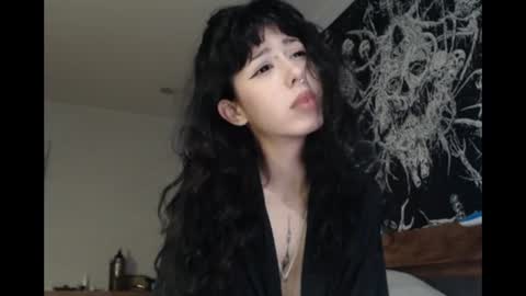 Mina online show from June 23, 2026, 10:19 pm