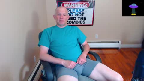 Chris online show from June 17, 2026, 11:38 pm