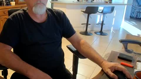 Wellhelloo online show from July 16, 2026, 5:57 am