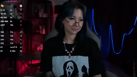 little girl who is always rightLisa online show from July 16, 2026, 2:17 am
