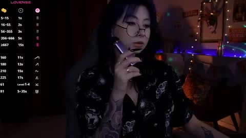 little girl who is always rightLisa online show from July 18, 2026, 1:43 am