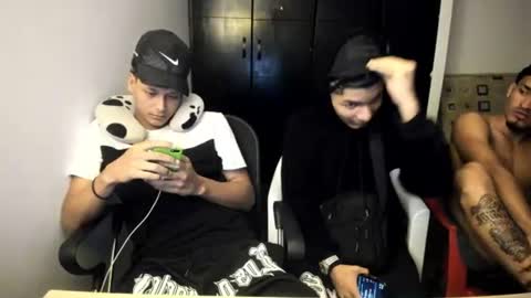 white online show from July 6, 2026, 6:54 am