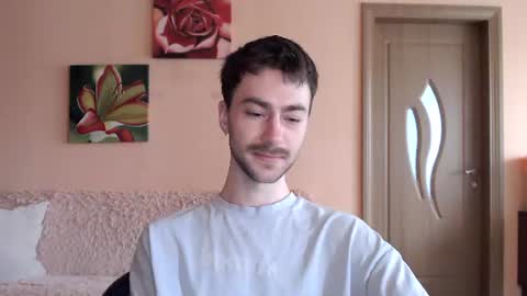 Tom online show from June 15, 2026, 1:46 pm