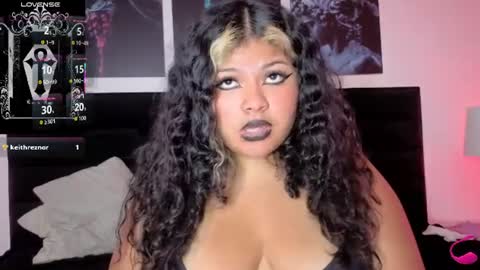 wickedlemon_ online show from August 5, 2026, 12:02 am