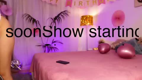 OF JunoHoly online show from July 20, 2026, 1:42 am