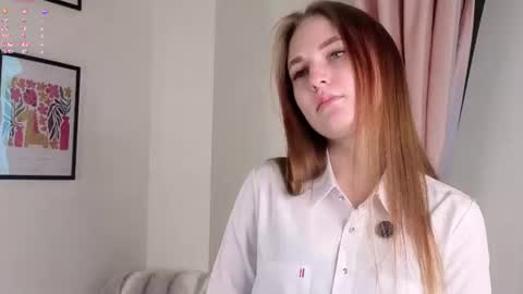 Sarah online show from June 18, 2026, 1:17 am