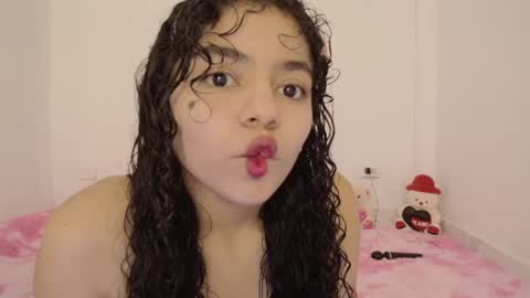  Winnifer Gonzalez  online show from July 2, 2026, 3:17 am