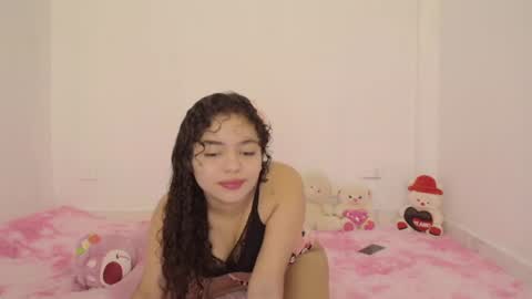  Winnifer Gonzalez  online show from July 2, 2026, 3:23 am