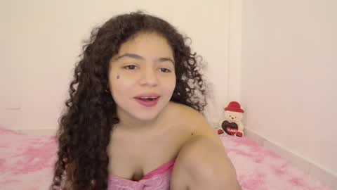  Winnifer Gonzalez  online show from July 6, 2026, 3:03 pm