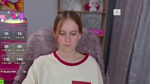 wow_emma_ online show from July 28, 2026, 3:21 pm