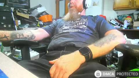 xander71972 online show from May 24, 2026, 7:41 pm