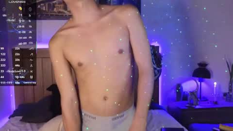Xander Cardona online show from March 20, 2026, 4:06 am