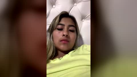 ximenayaz online show from June 21, 2026, 4:48 am