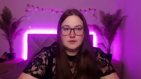 xx daniella xx online show from July 9, 2026, 6:39 am