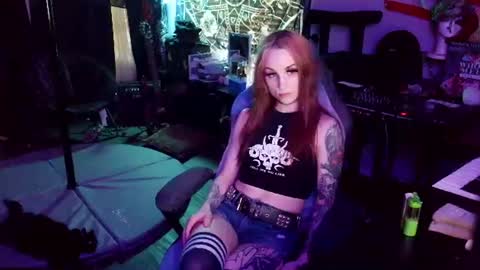 Snapshot of xxlilithmoonxx chatting on July 4, 2026, 1:34 am Lilith online show from July 4, 2026, 1:34 am