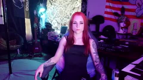 Snapshot of xxlilithmoonxx chatting on July 25, 2026, 12:42 am Lilith online show from July 25, 2026, 12:42 am