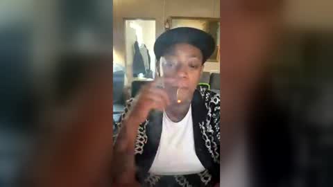 xxxtrendy online show from July 24, 2026, 4:27 pm
