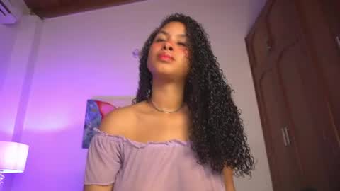 yayoi_cresp18 online show from July 30, 2026, 7:13 pm
