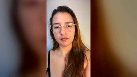 yelaine online show from July 2, 2026, 1:49 am