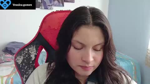 yessica_gomez01 online show from July 4, 2026, 8:48 pm