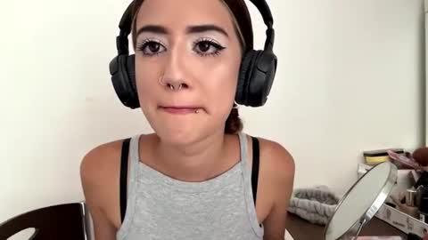 Julia 3 online show from July 10, 2026, 12:30 pm