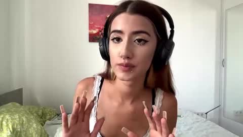 Julia 3 online show from July 14, 2026, 2:01 pm