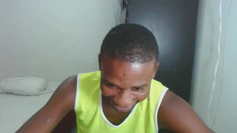 yeycom_hot07 online show from March 5, 2025, 9:59 pm
