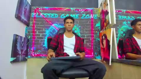 Yoel online show from July 24, 2026, 11:52 am