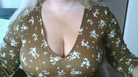 Maria Love online show from July 14, 2026, 7:24 am