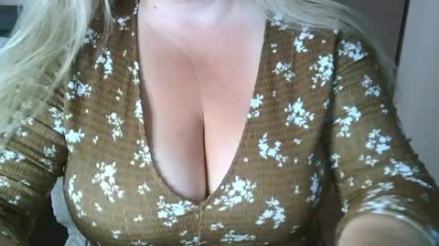 Maria Love online show from July 20, 2026, 10:39 am