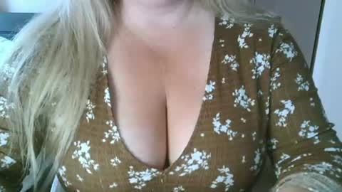 Maria Love online show from July 22, 2026, 10:07 am