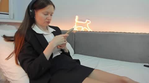 Your Librarian online show from May 3, 2026, 9:21 pm