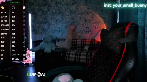 Molly online show from May 26, 2026, 2:07 am