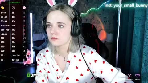 Molly online show from May 30, 2026, 2:41 am