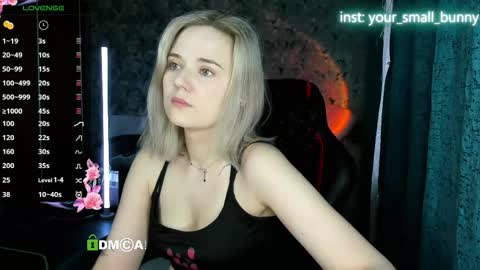 Molly online show from June 9, 2026, 2:01 am