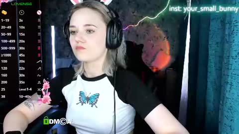 Molly online show from June 22, 2026, 3:25 am