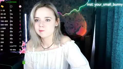 Molly online show from July 18, 2026, 2:16 am