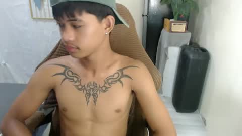 yourasian_eric online show from July 22, 2026, 5:10 am