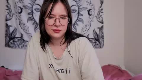 Lilly online show from June 27, 2026, 12:22 pm