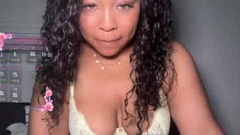 YOURMOMMY online show from June 20, 2026, 11:13 am